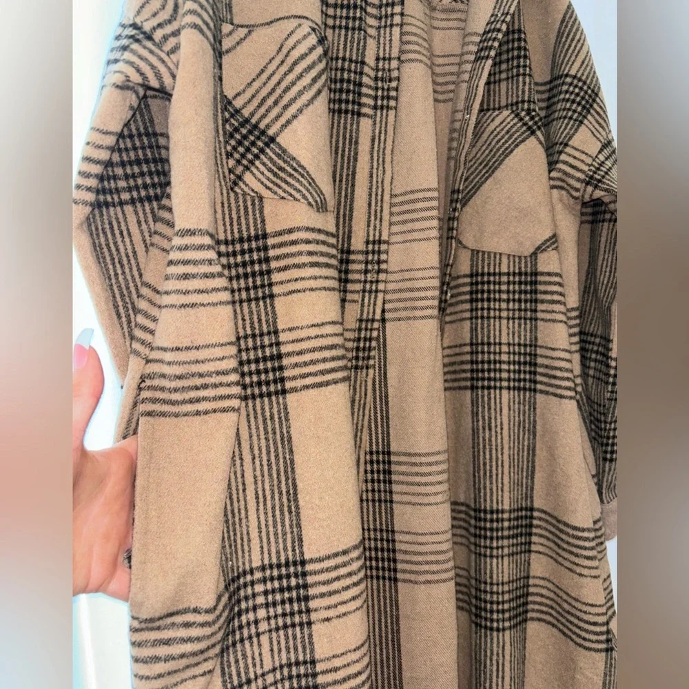 NWT FLANNEL SHACKET - Picture 3 of 8